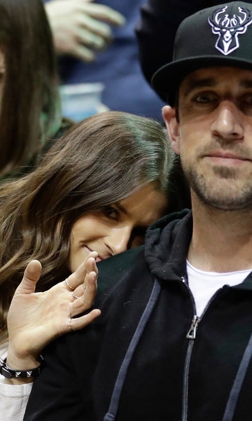 Danica Patrick says Aaron Rodgers spiked idea of woman cave